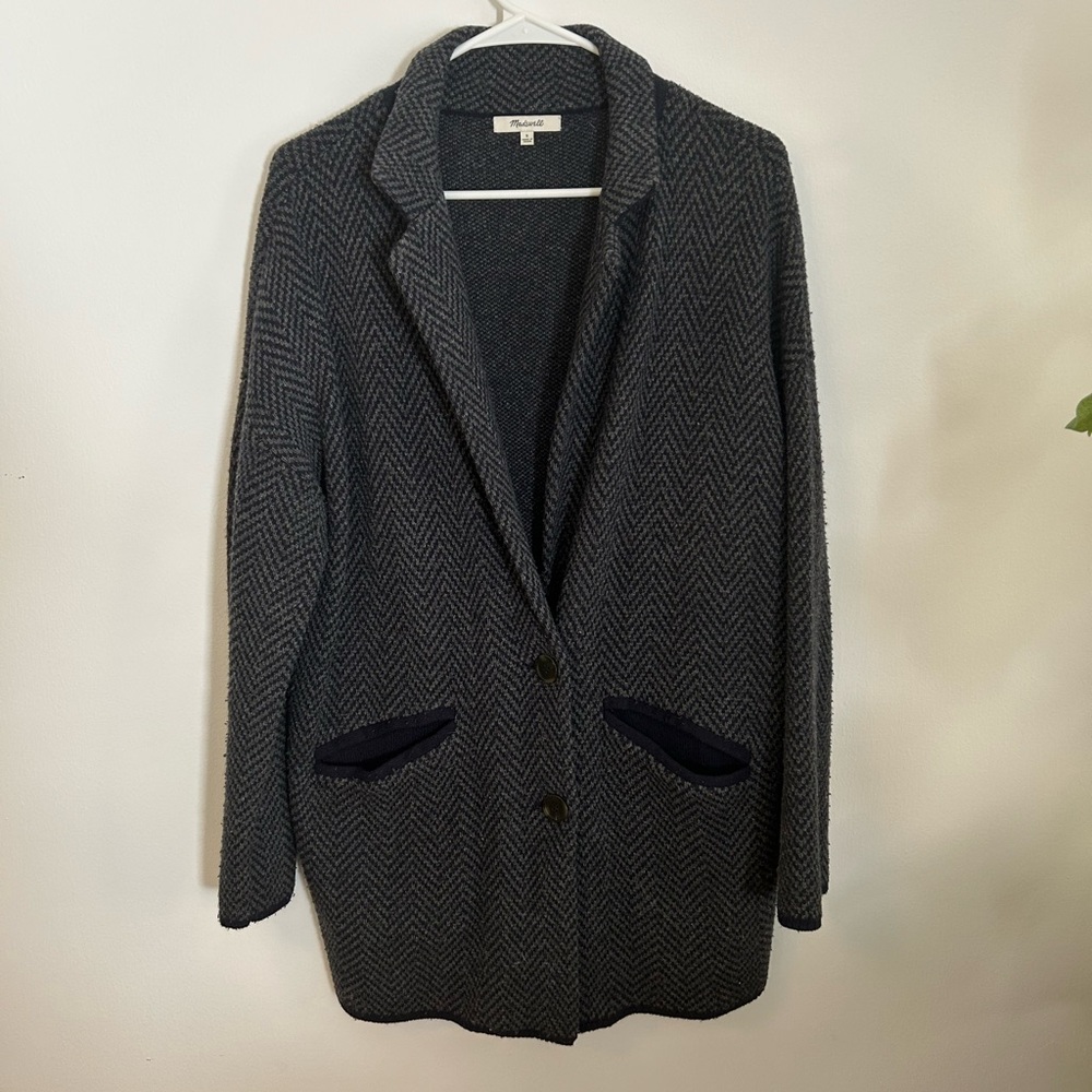 Madewell, shacket, S. Black and navy (slight pattern)